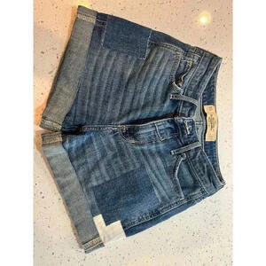 Hollister High Rise Denim Boyfriend Short W23